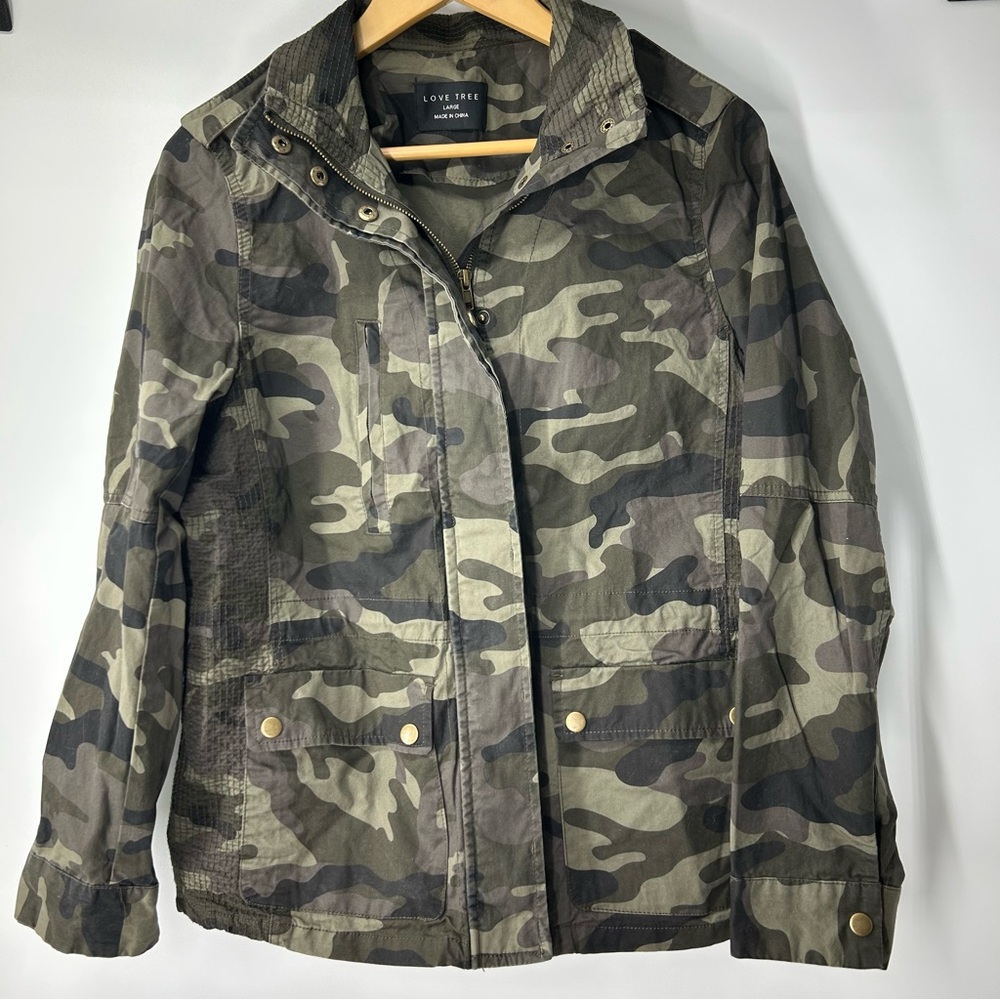 Love Tree Women's Camo Utility Jacket
